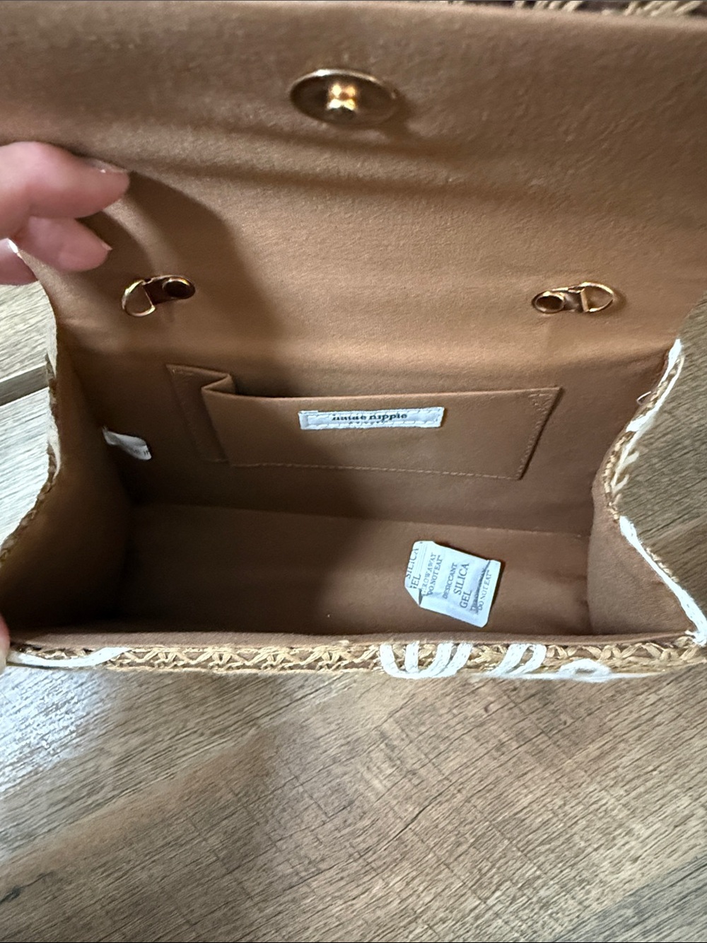 HAUTE HIPPIE Woven Floral Appliqué Top-Handle Bag in Brown w White Trim - Picture 6 of 6